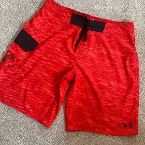 UNDER ARMOUR BATHING SUIT BOARD SHORTS
